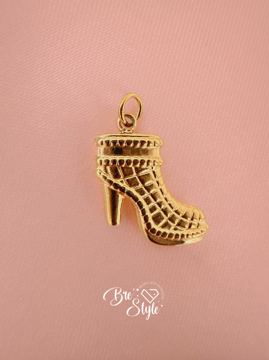 Heel charm