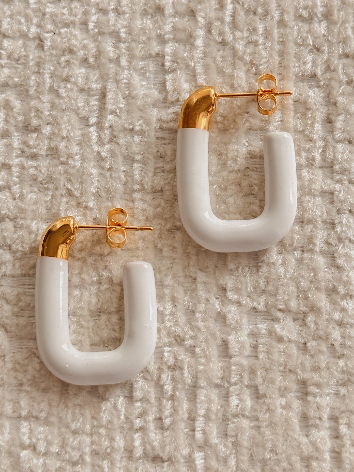 CHIC EARRINGS